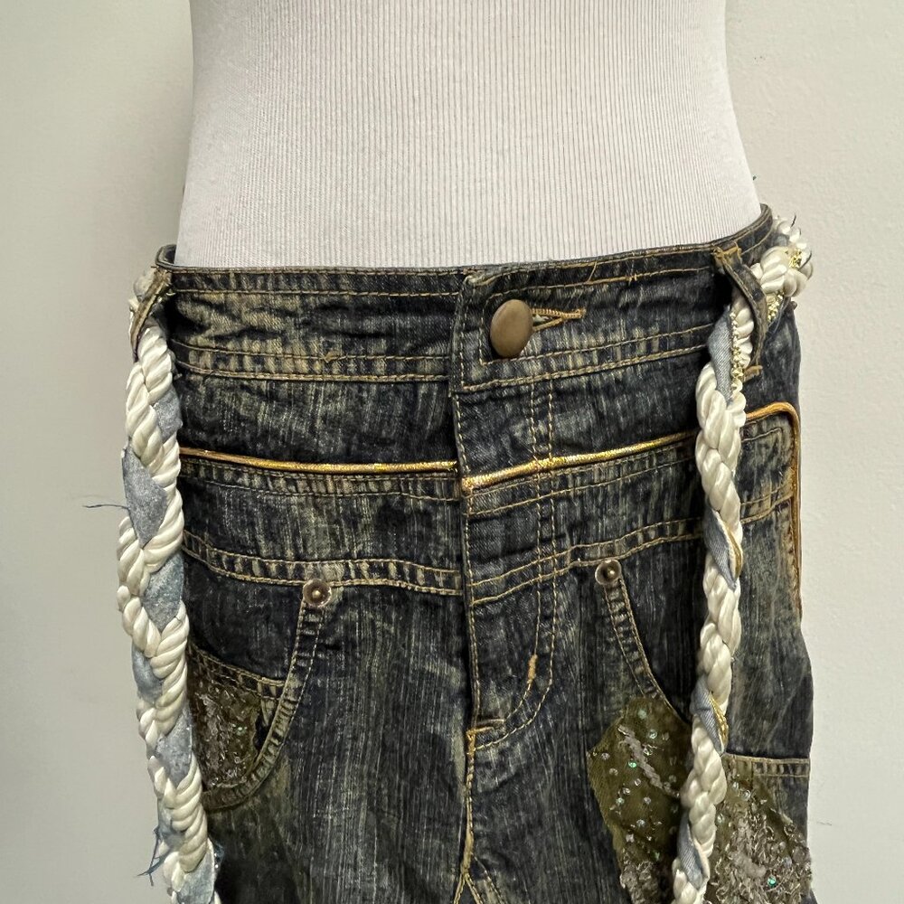 Hazel blue denim sequin embroidered midi zip fly lined skirt S ANTRHOPOLOGIE NWT - Picture 3 of 12